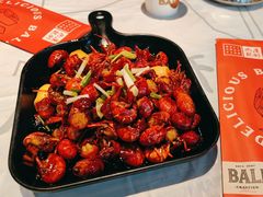 -巴厘龙虾·榜首油焖大虾(音乐学院·沿江酒馆店)