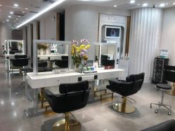 -Kraemer Paris  苏豪路易士·嘉玛发廊