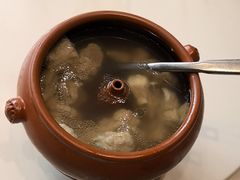 汽锅鸡-怡得观滇餐厅·地道昆明菜·1996(海埂大坝店)