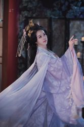 -九月鹰飞汉服摄影工作室