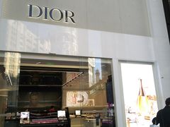 -Dior迪奥(上海世茂广场店)