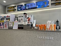 -沪上阿姨·精选茶饮(融创公馆店)