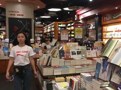-西西弗书店&矢量咖啡(壹方购物中心店)