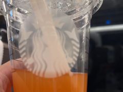 -星巴克(上海虹桥站2A检票口)