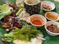 -沐毫傣泐云南菜孔雀宴•手抓饭傣味烧烤(曼听公园店)