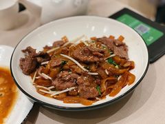 干炒牛河-尚一汤·粤菜海鲜(环球港店)