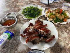 -黄记四更烤乳猪店