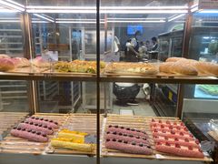 -奈雪的茶(亨特国际广场店)