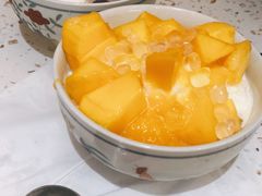 芒果牛奶冰-堂屋糖水店(愚园店)