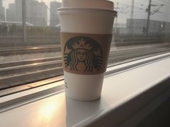 -星巴克(广州南站A18检票口楼上)