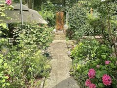 -谷咖啡·鲜花绿植花园餐厅