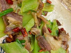 -滇香肴·云南菜蒸汽石锅鱼(云南北路店)