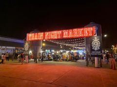 -席娜卡琳火车铁道夜市