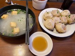 -舒蔡记生煎菜饭(云南中路店)