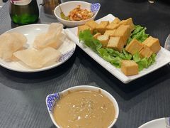 -楼外楼大刀肉传统火锅居(博学路店)