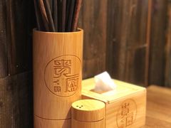 -贵厨酸汤牛肉(小十字店)