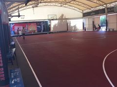 -洛克公园·篮球·足球·羽毛球(莘庄店)
