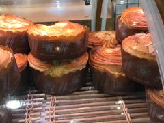 老面手撕包-昆明冠生园·蛋糕·面包(朗悦湾店)