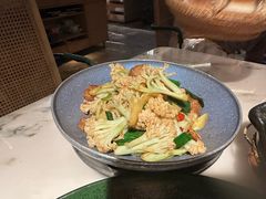 -初蓉丨遇见新川菜(亲贤街荣耀店)