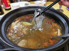 -濠轩阁特色生蚝火锅(水湾路店)