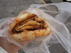 -老鼓楼麻辣烫夹馍