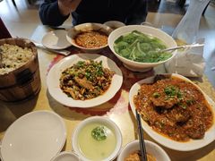 -柏合黄记豆腐皮饭店