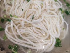 -亮亮面馆(经六路店)
