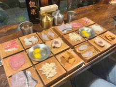 -银米·云南传统过桥米线(双廊黑金冠店)