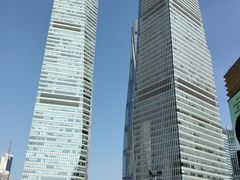 -陆家嘴空中步行连廊