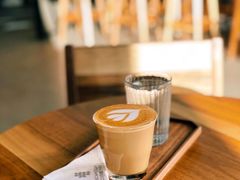 Flat White 澳洲白-DECAMERON十日谈(前海嘉里中心店)