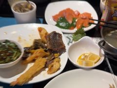 -梅园国际大酒店·自助餐厅(光明港店)