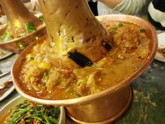 土司铜锅油焖鸡-浩海火燒雲傣家菜(静安芮欧店)