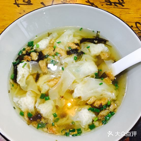 大洲珍味馄饨(黄山太平洋购物中心店)