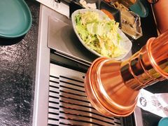 -臻牛烤肉