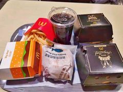 -麦当劳(军博店)