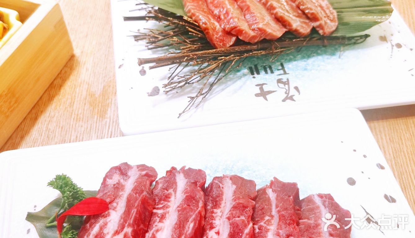 吃肉乐园丨富士烧肉牧场肉品高级，等你来大快朵颐