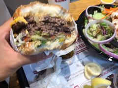 -The Habit Burger Grill 哈比特汉堡(爱琴海店)