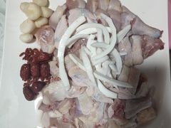 果地椰子鸡-范饭椰林川湘味海鲜·椰子鸡(三亚湾椰梦长廊店)