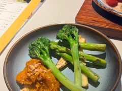 -Mogul Eatery·大亨餐酒馆