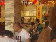 大堂-金杨拉面王小吃面馆·牛三宝面·红烧牛肉粉