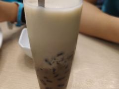 -佰搭果·广式茶餐厅(西华路店)