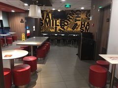 大堂-麦当劳(宾水西道店)