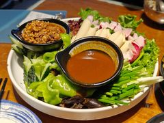 -95号酱骨·一块豆腐(展春园西路店)