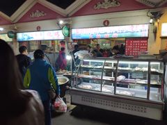 -布尔津河堤夜市