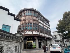 -丝绸小镇荻港古村