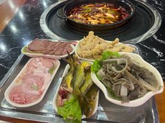 -灌县老妈砂锅串串香(万科红生活广场店)
