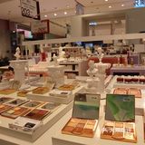 西湖边平价美妆集合店，半价产品太香了🔥
