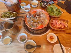 -阿婆情腊排骨火锅(金虹路店)