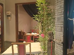 -川流不息·地道川菜·小龙虾(新松江路店)