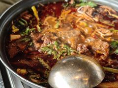 辛牛骨火锅-KCOOKING概念韩餐(世茂52+店)